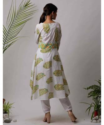White Garima cotton Kurta And Pant Set of two 4