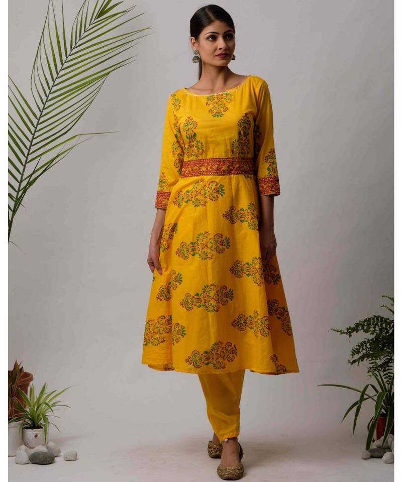 Yellow Isha cotton Kurta And Pant Set