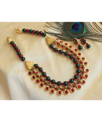 Beautiful Kemp Green Designer Necklace Set 1
