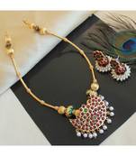 Beautiful Kemp Green Necklace Set