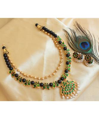 Beautiful Green Black Mango Pearl Designer Necklace Set 1