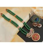 Beautiful Kemp Green Pearl Designer Necklace Set