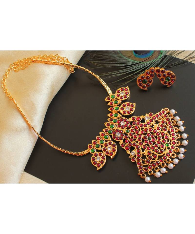 Beautiful Kemp Green Pearl Mango Designer Necklace Set