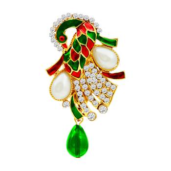 Gold brooch 1