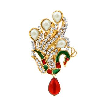 Gold brooch 1