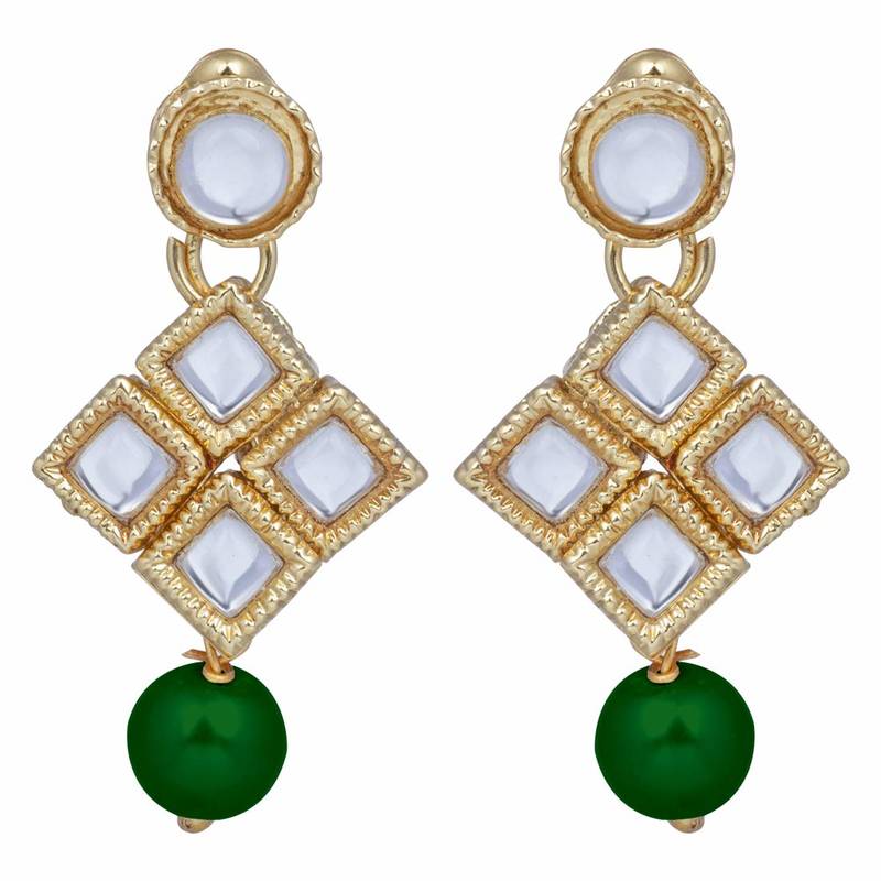 Traditional Gold Plated Pearl & Kundan Choker Necklace Set With Earrings For Women