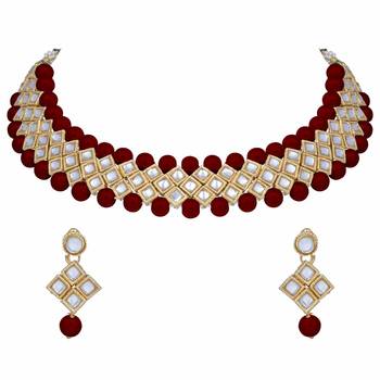 Traditional Pearl & Kundan Choker Necklace Set With Earrings For Women 1