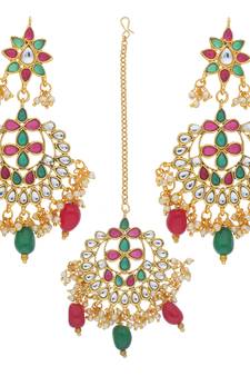 Traditional Gold Plated Pearl & Kundan Maang Tikka With Earring Set