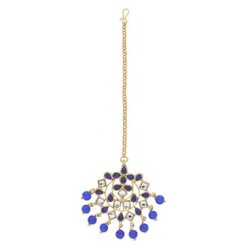 Traditional Gold Plated Pearl & Kundan Maang Tikka With Earring Set 2