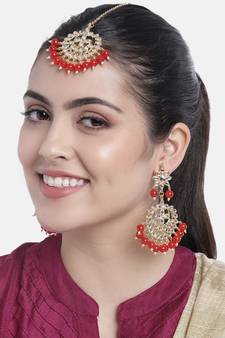 Traditional Gold Plated Pearl & Kundan Maang Tikka With Earring Set