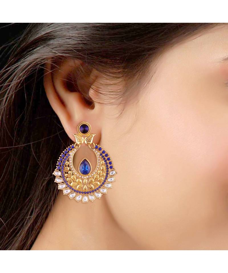 Gold Plated  Earring Set With Maang Tikka  For Women