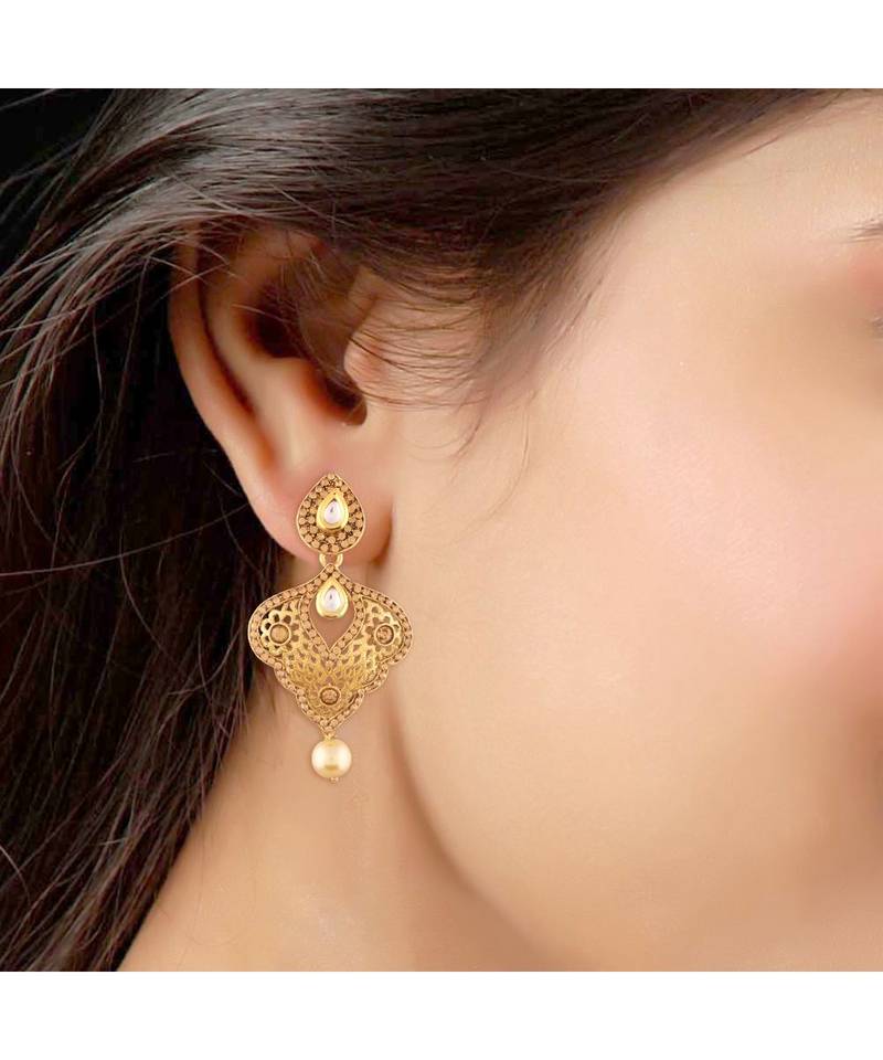 Gold Plated  Earring Set With Maang Tikka  For Women