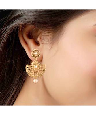 Gold Plated  Earring Set With Maang Tikka  For Women 2