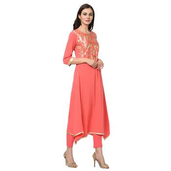 Women's Pink Foil Print Flared Crepe Kurta Pant Set 4