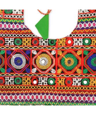 Green Kutchi Embroidery Chaniya Choli 5