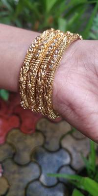 Gold Plated Stone Studded Bangles Set Of 4 1