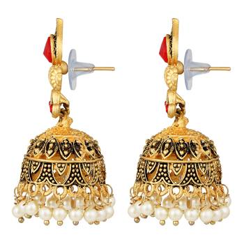 Gold earrings 2
