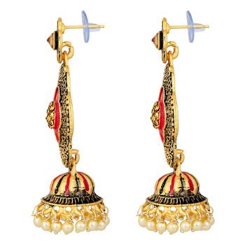 Gold earrings 2