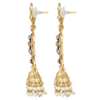 Gold earrings 2