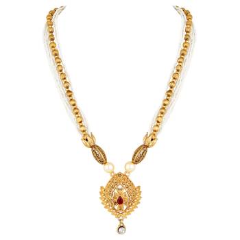 Gold necklaces 4