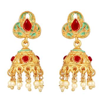 Gold necklaces 3