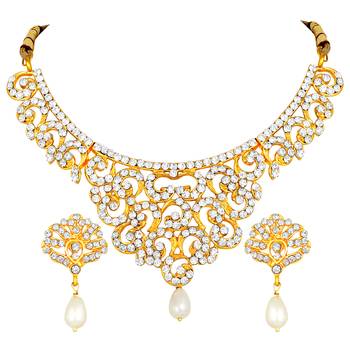 Gold necklaces 1