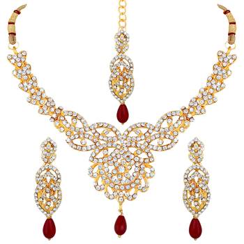 Gold necklaces 1