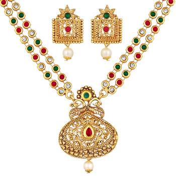 Gold necklaces 1