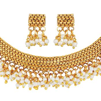 Gold necklaces 1