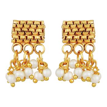 Gold necklaces 3