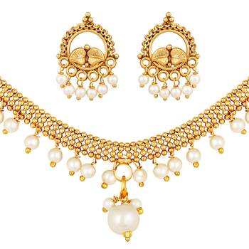 Gold necklaces 1