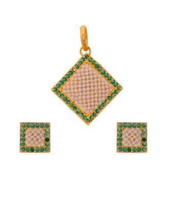Traditional Rajasthani Pearl Beautiful Delicate Pendant Set 1