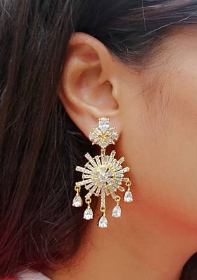 Gold earrings 1