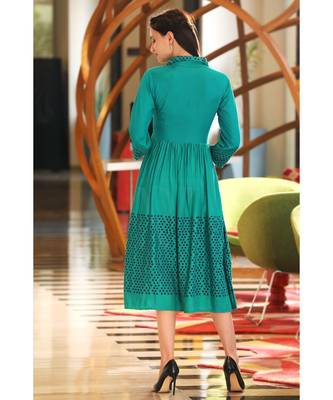 green POLKA DRESS 3