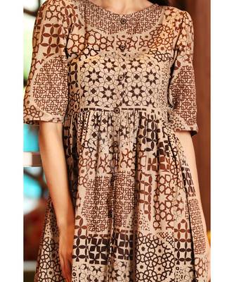 Beige Tunic With Brown Mughal Architecture Prints 4