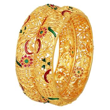 Gold bangles-and-bracelets 1