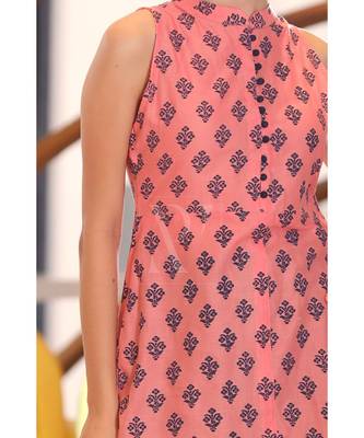 Halter Neck Pink Kurta With Palazzo 4