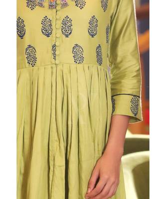 Olive Printed Yoke Kurta With Palazzo 4