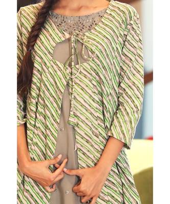 Green Leheriya Jacket With Kurta & Palazzo Set 4