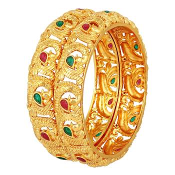 Gold bangles-and-bracelets 1