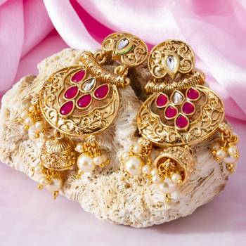 Gold earrings 2