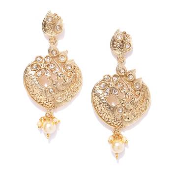 Gold earrings 1