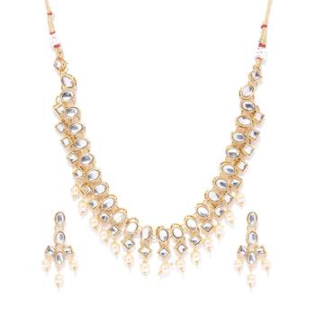 Gold necklaces 1