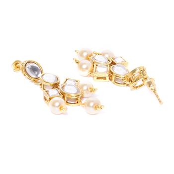 Gold necklaces 4