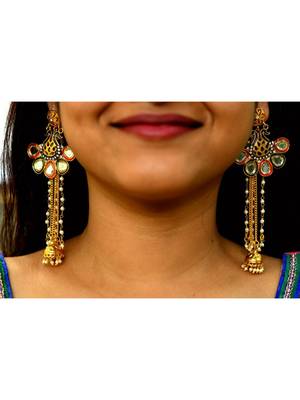 Gold earrings 1