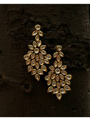 Heavy Weight Gold earrings 1