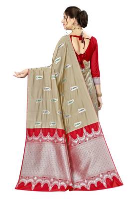 Cream woven banarasi saree with blouse 3