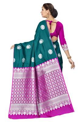 Green woven banarasi saree with blouse 3
