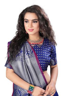 Blue Woven Silk Blend Saree With Blouse 4