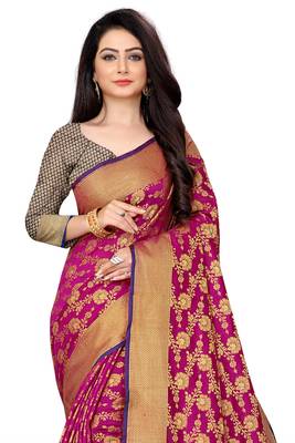 Magenta woven banarasi saree with blouse 4